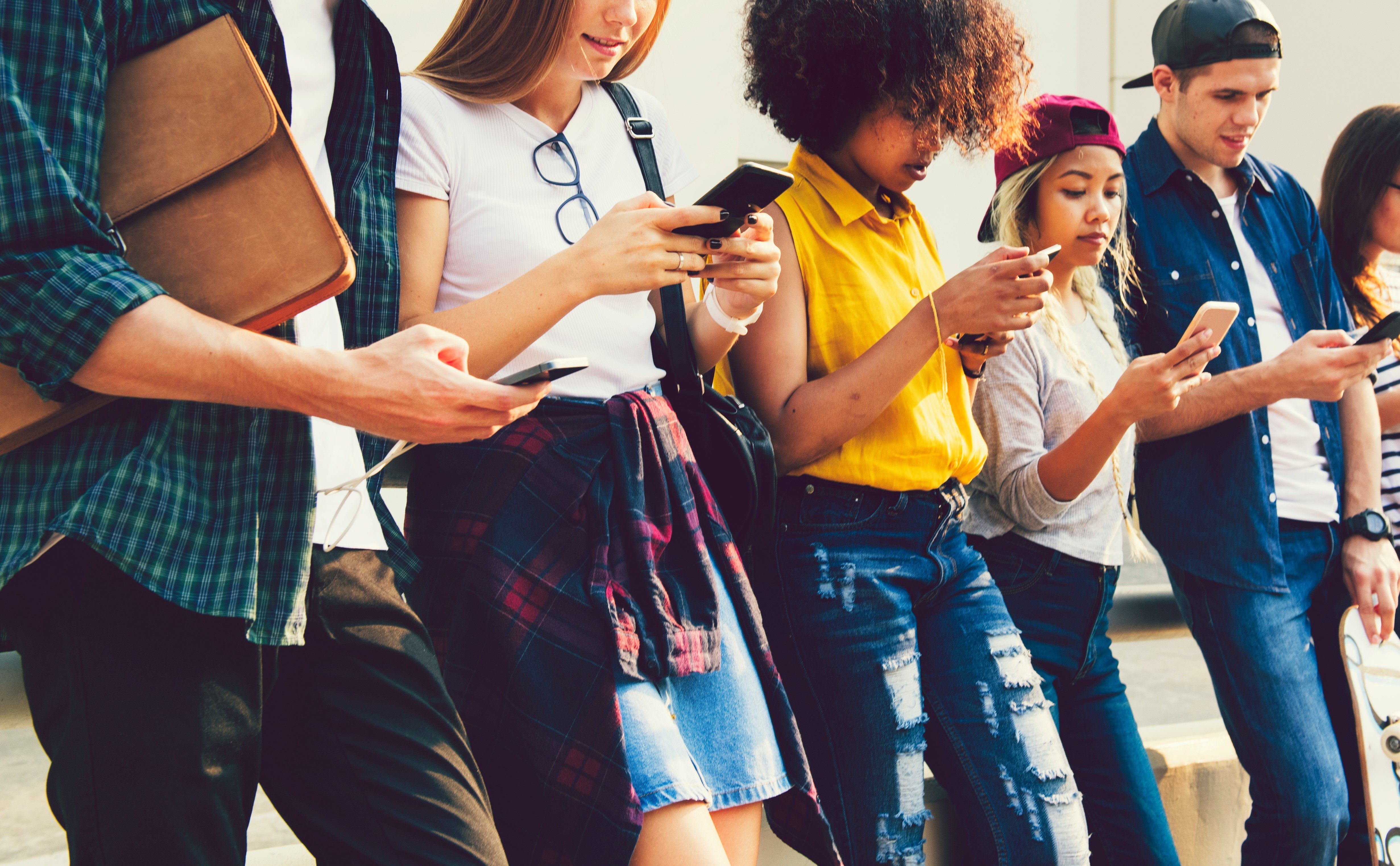 Free Images: Millennials & Gen Z - f4oxioj