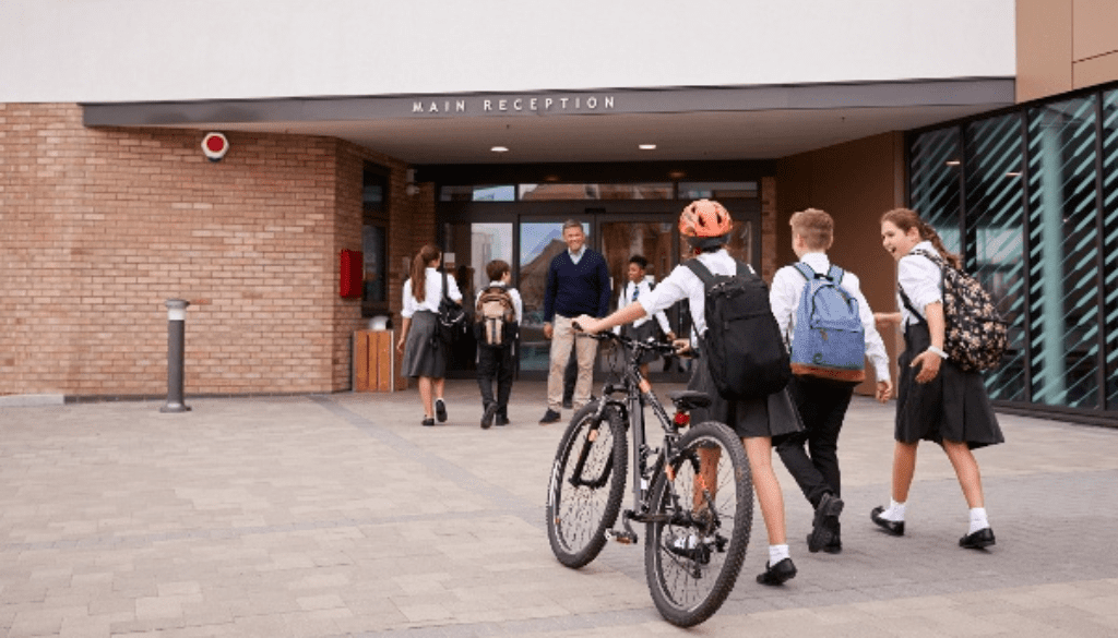 school safety kids walking into school