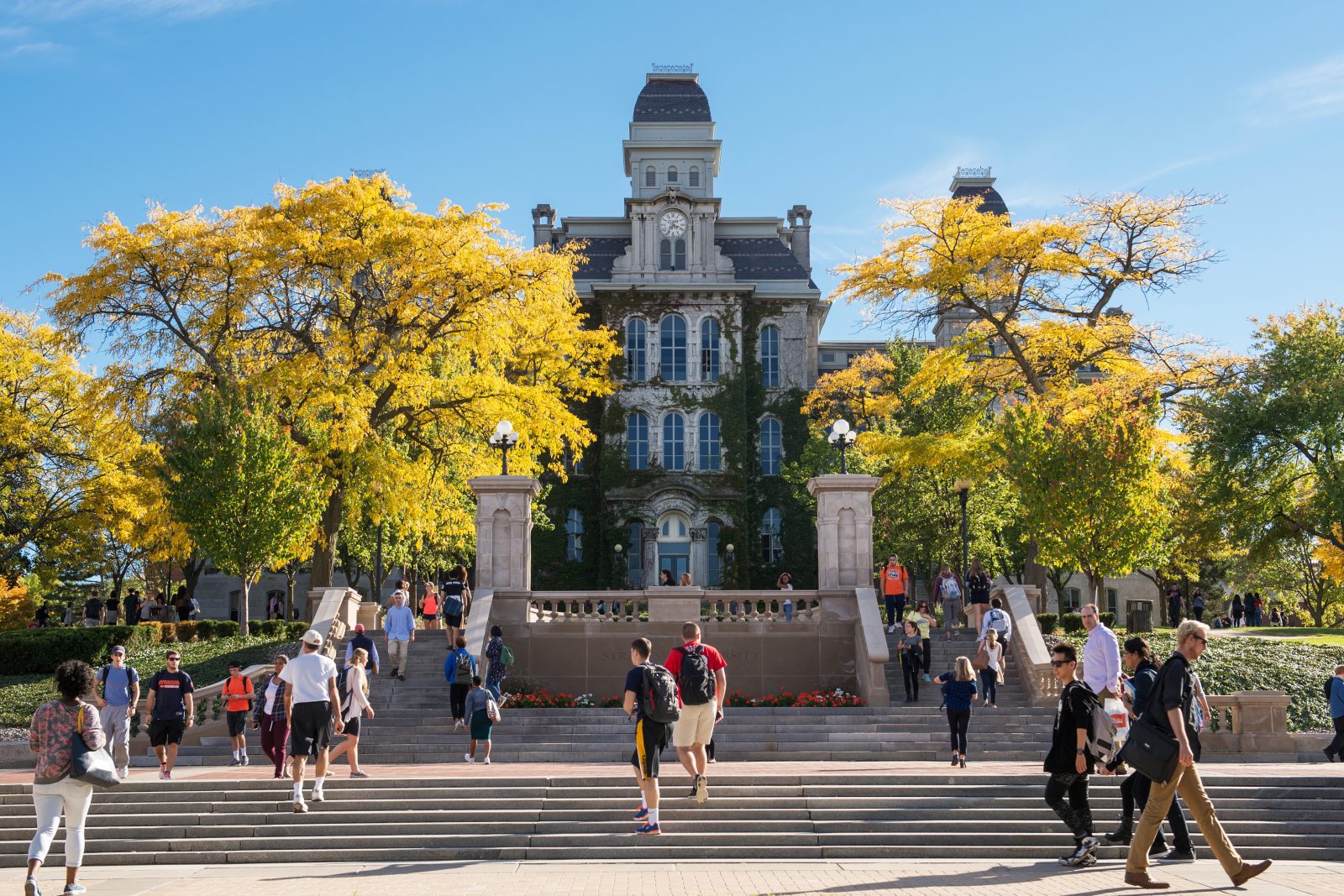 syracuse-campus syracuse campus