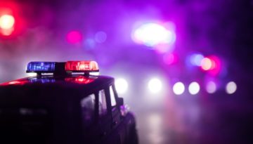 smart911-generic-image police car with lights on